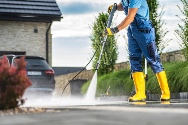 Why Choose Our Certified Pressure Washing Experts for Your Project Needs in Cameron, WI?